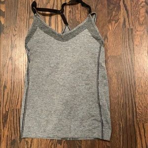 Gillian & O’Malley Nursing Tank M